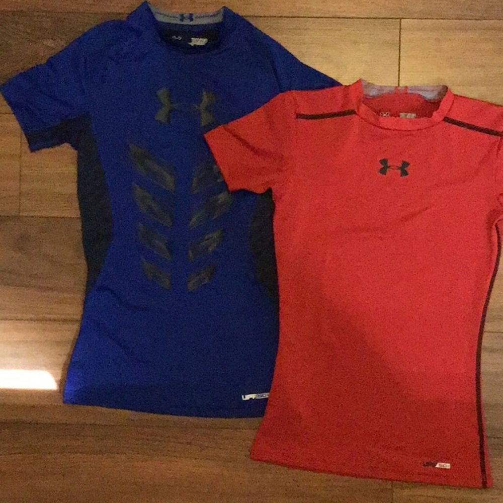 Two Under Armour boys tees.